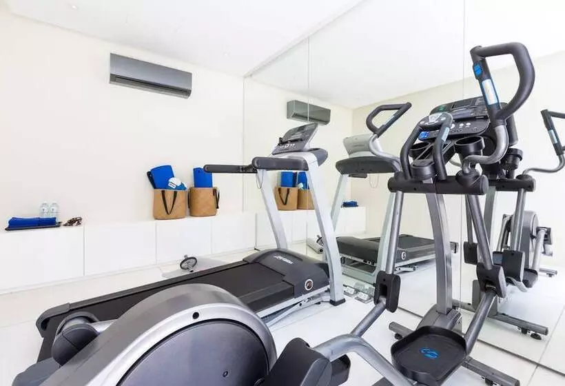 Fashionable Villa Malabar Beachfront 5 Bedrooms Plus 2 Kid S Bedrooms