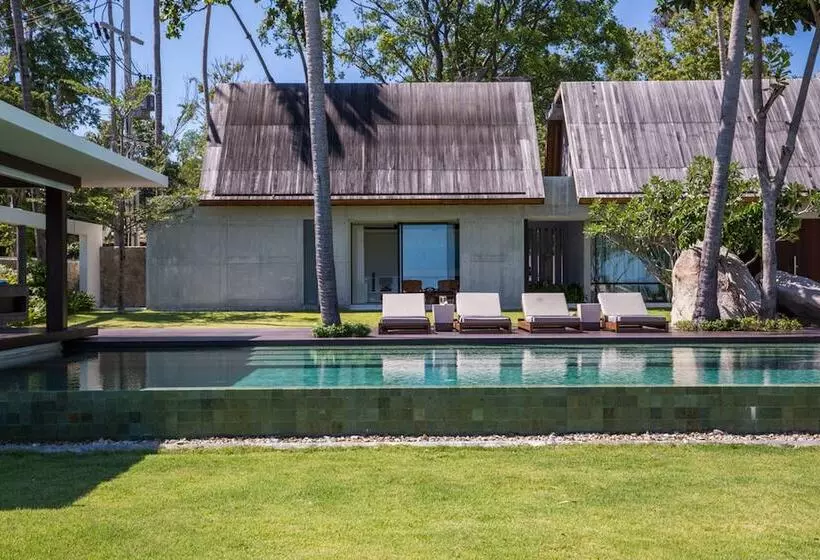 Fashionable Villa Malabar Beachfront 5 Bedrooms Plus 2 Kid S Bedrooms