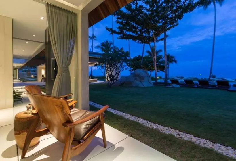 Fashionable Villa Malabar Beachfront 5 Bedrooms Plus 2 Kid S Bedrooms