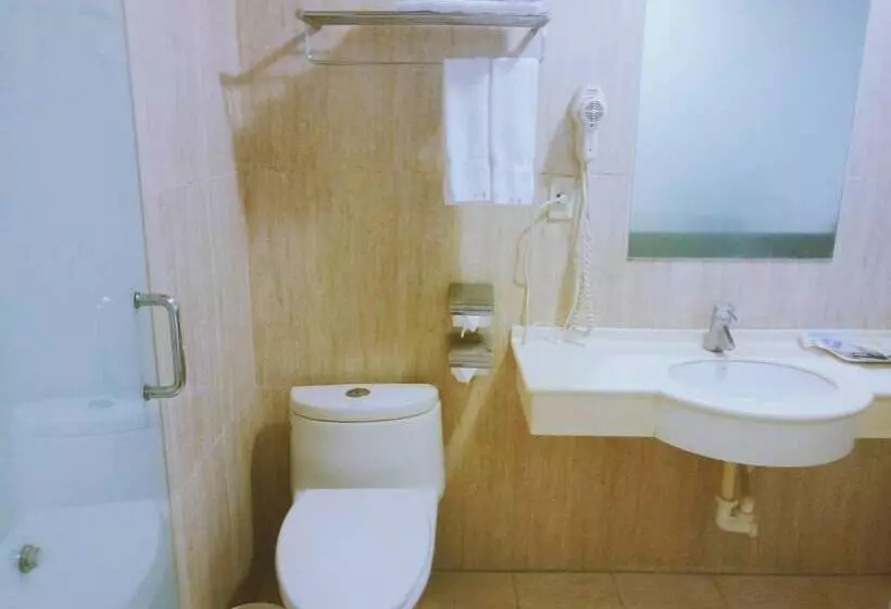 تختخواب و صبحانه 玉泉旅館