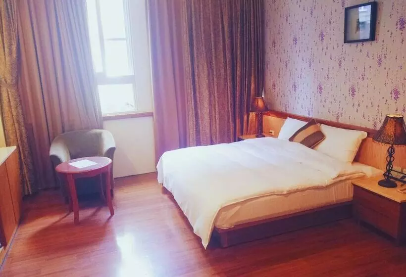 تختخواب و صبحانه 玉泉旅館