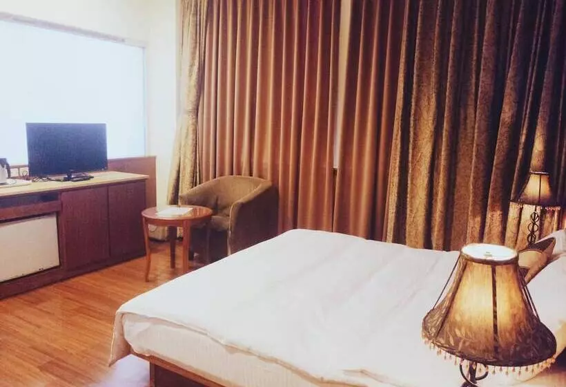 تختخواب و صبحانه 玉泉旅館