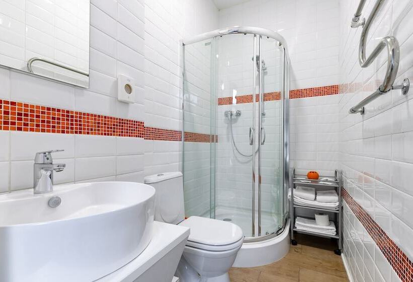 ホテル Art Grand Victoria