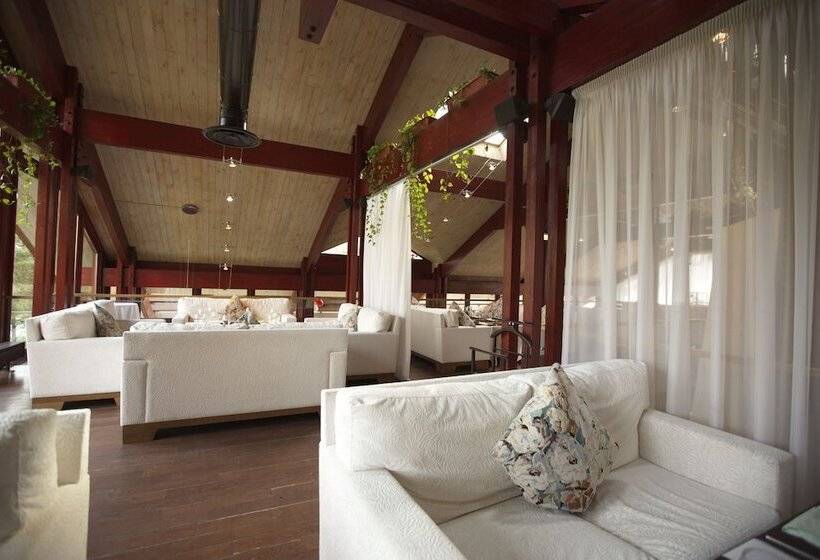 בית מלון כפרי Country Park