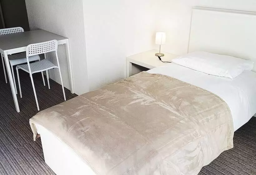 Hotelli Country Park