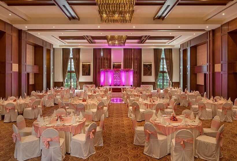 בית מלון כפרי Dlf Club 5