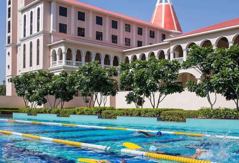 בית מלון כפרי Dlf Club 5