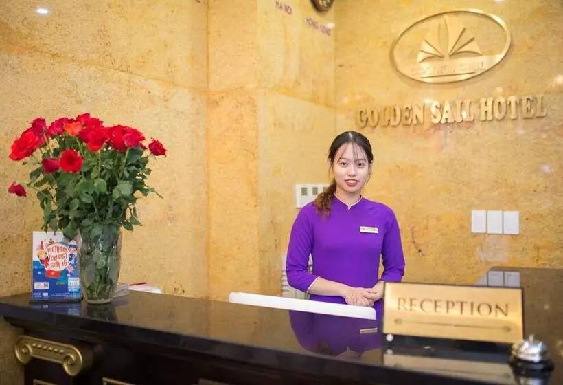 Golden Sail Hotel & Spa