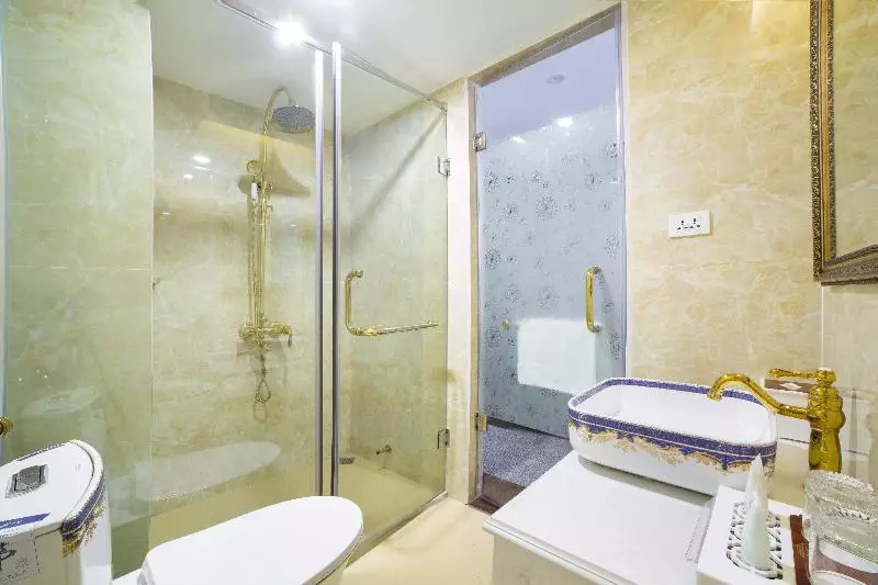 Golden Sail Hotel & Spa