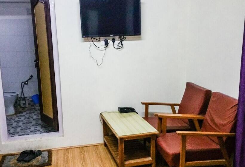 Hotel Jazeera Hangout