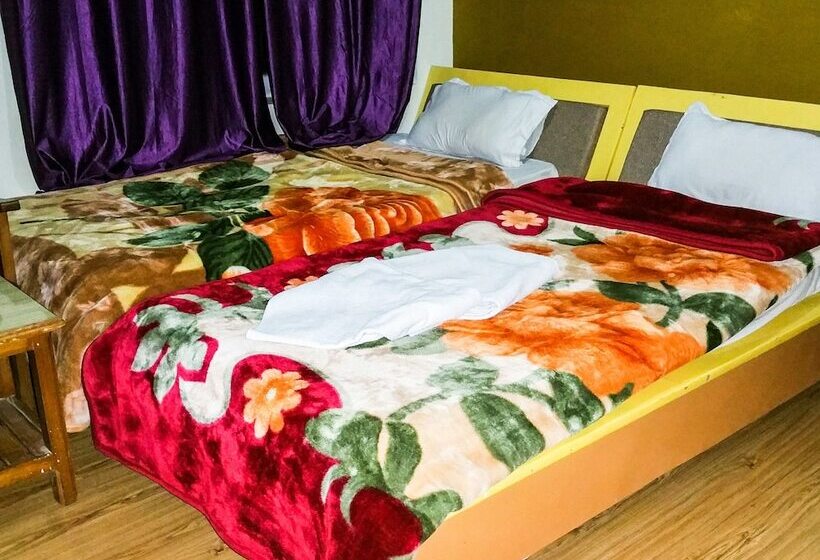 Hotel Jazeera Hangout