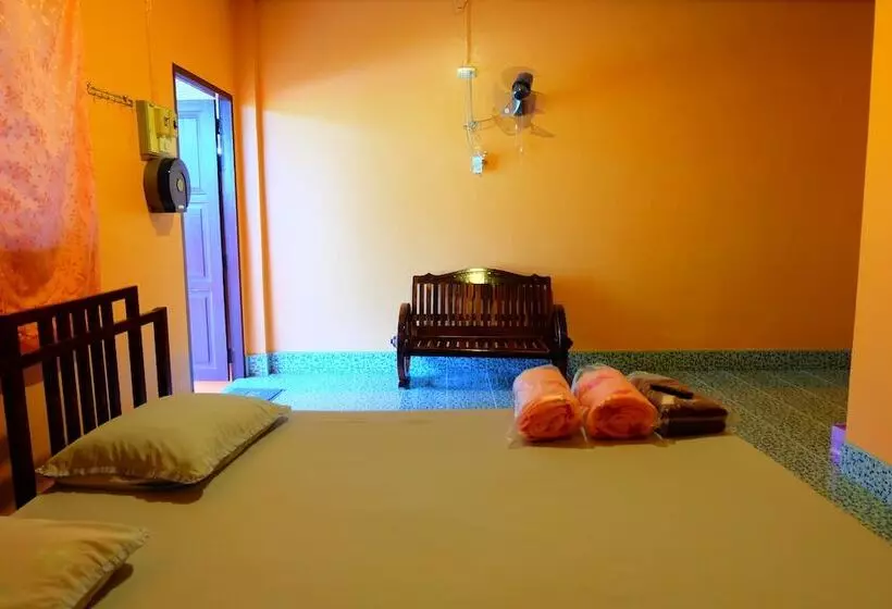 هتل Sabay House