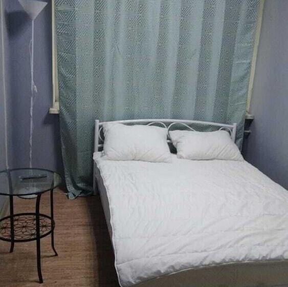 هتل Travel Inn Vystavochnaya