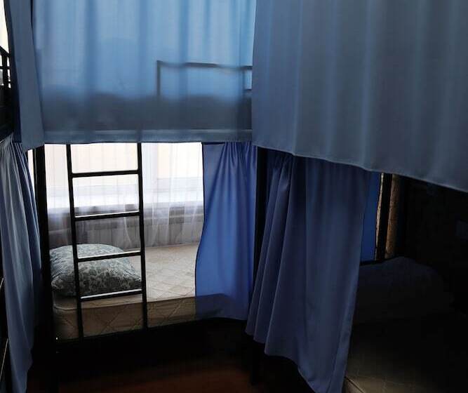 هتل Travel Inn Vystavochnaya