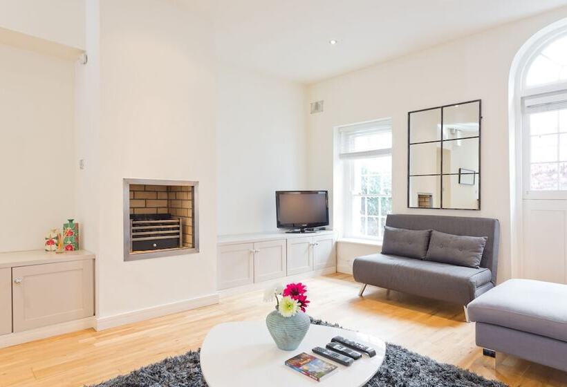 John Lennon Suite   Hiphipstay