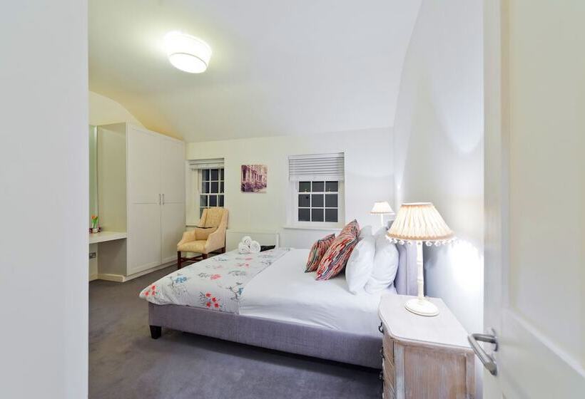 John Lennon Suite   Hiphipstay