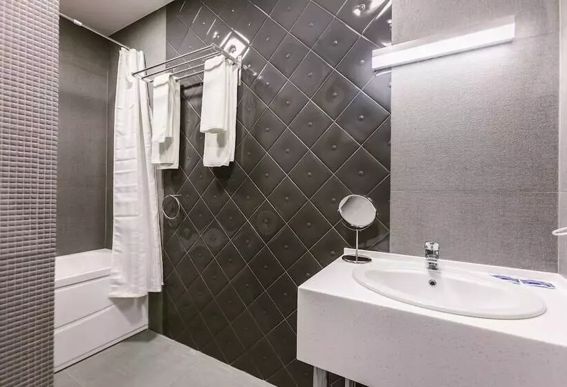 Simpatico Apart Hotel Tyumen Centre
