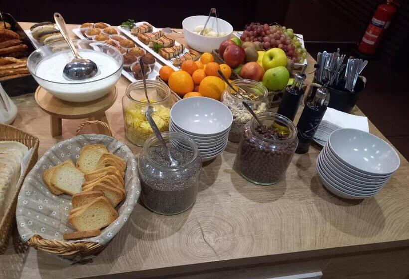 Sofia Palace Hotel By Hmg