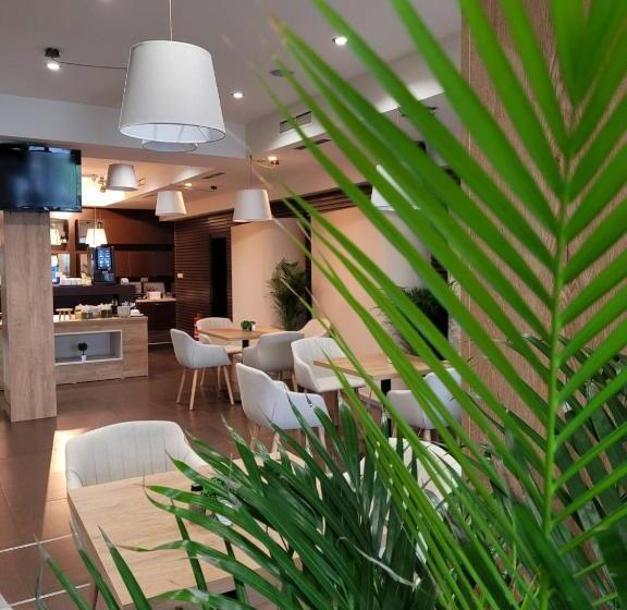 Sofia Palace Hotel By Hmg