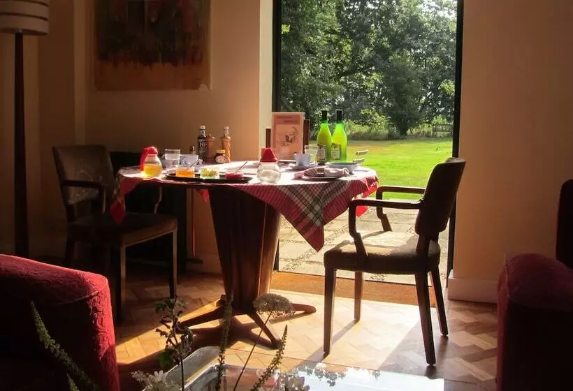 The Control Tower Vegetarian B&b