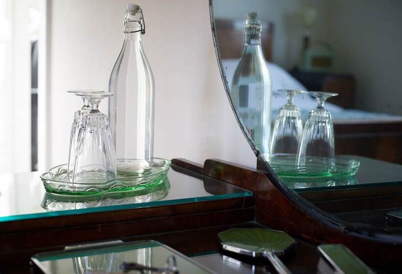 The Control Tower Vegetarian B&b