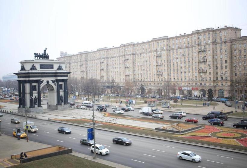 Versal Hotel On Kutuzovskiy