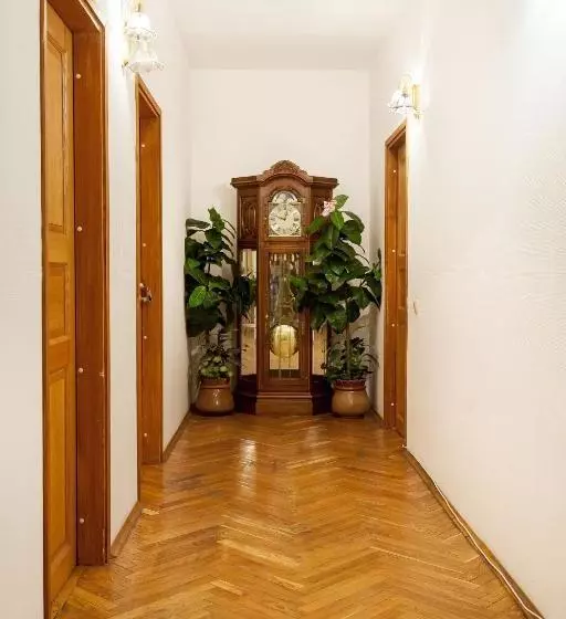 Versal Hotel On Kutuzovskiy