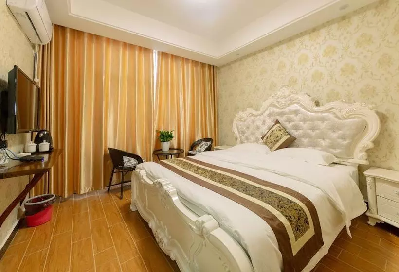 Zhangjiajie Zaihuilou Inn