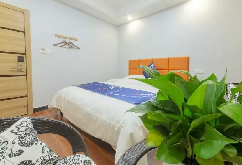 Zhangjiajie Zaihuilou Inn