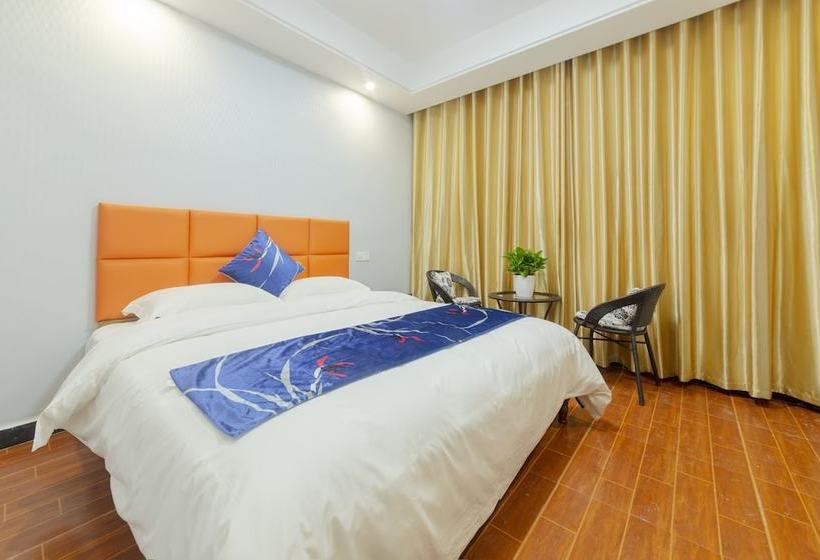 Zhangjiajie Zaihuilou Inn