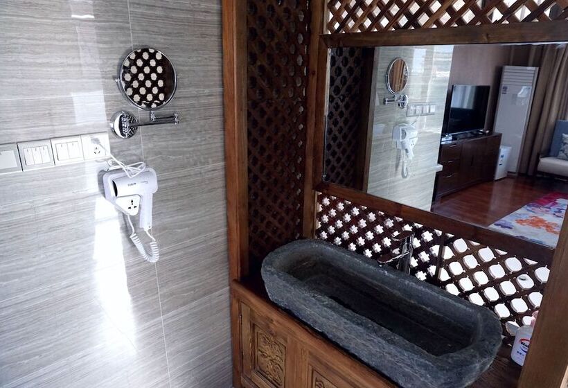 Dali Lanshe Seaview Inn