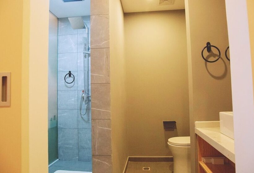 فندق فئة نجمة واحدة The Yan House Tengchong