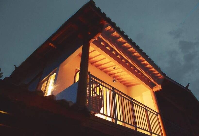 فندق فئة نجمة واحدة The Yan House Tengchong