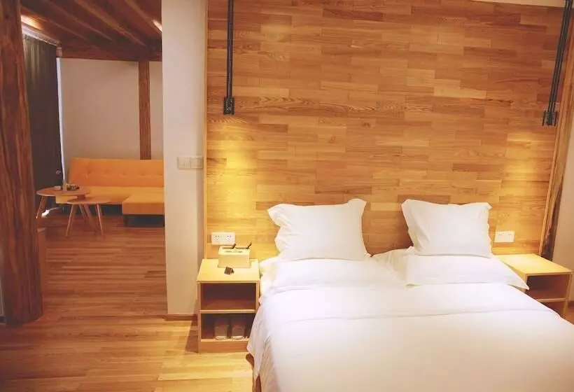 簡易ホテル The Yan House Tengchong
