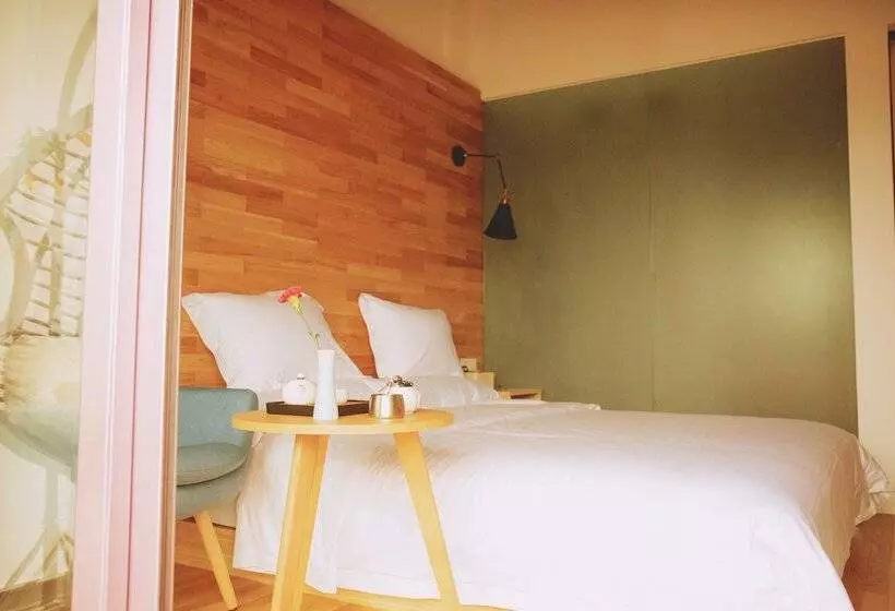 簡易ホテル The Yan House Tengchong