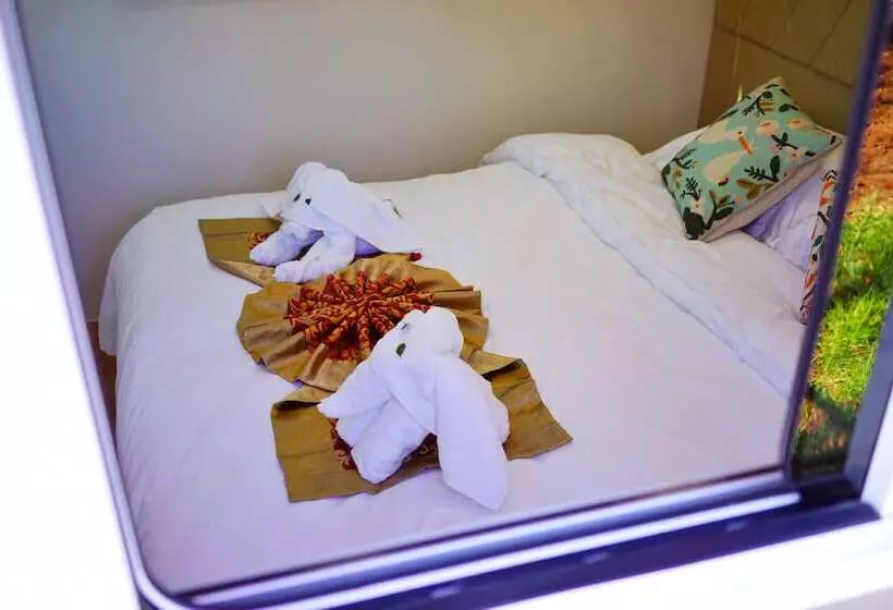 Hotelli Micheng Rv Lijiang Camping