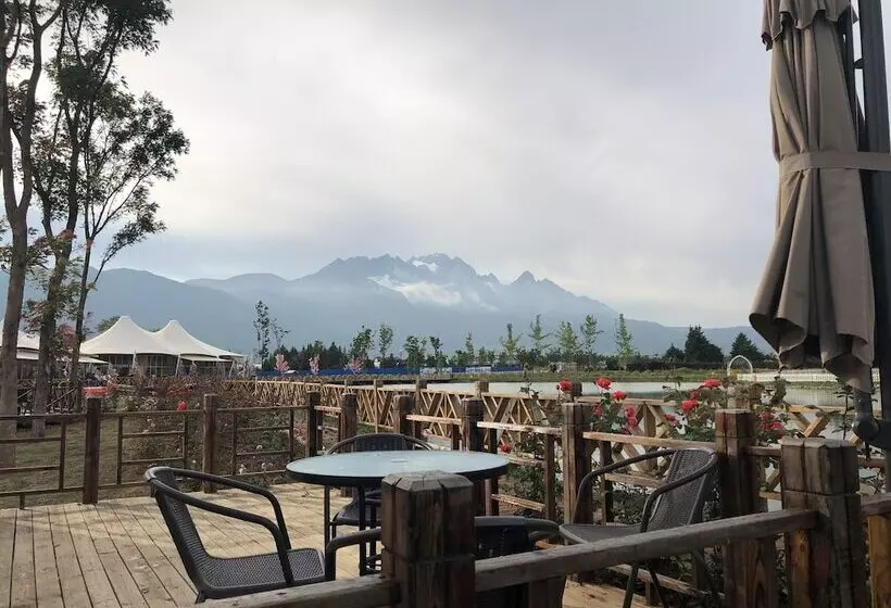 Hotelli Micheng Rv Lijiang Camping