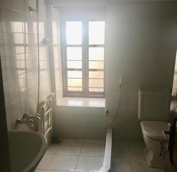 هتل Stone Town Sea View