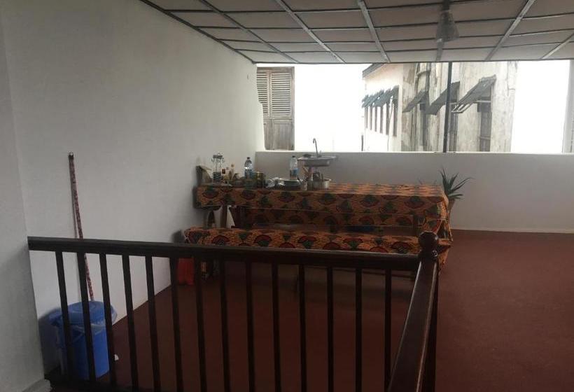 هتل Stone Town Sea View