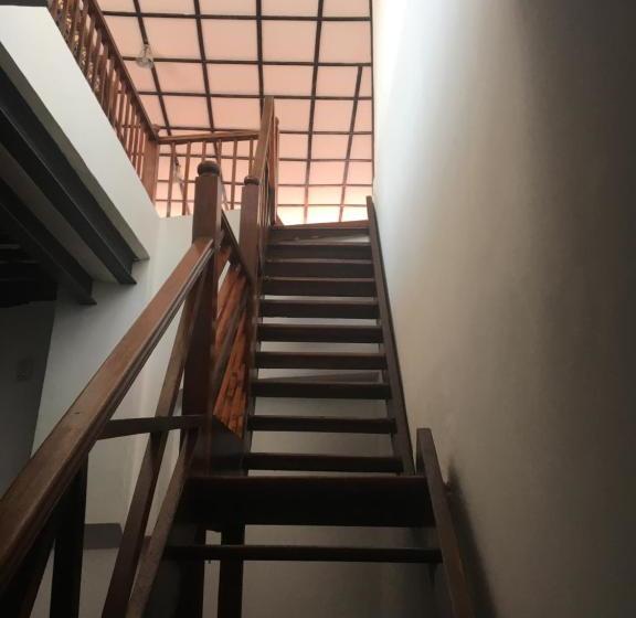 هتل Stone Town Sea View