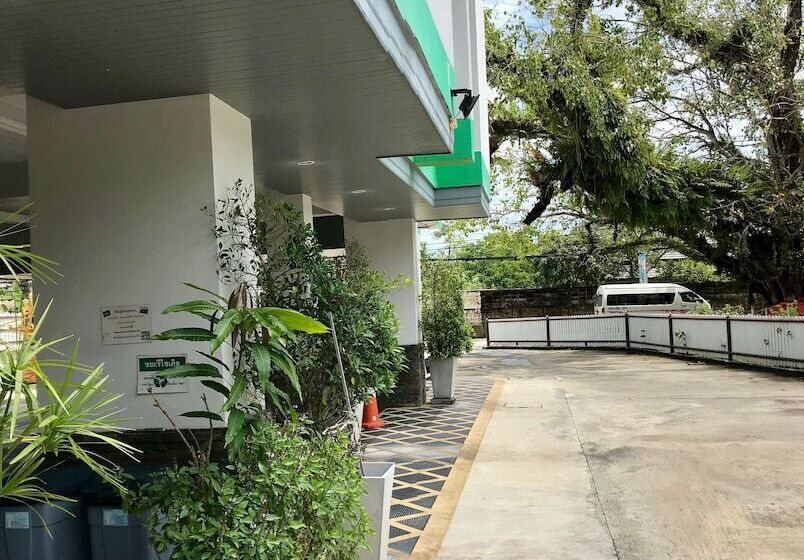 בית מלון כפרי Tree House Apartment Songkhla