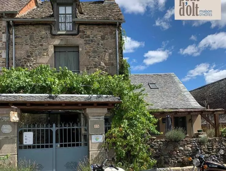 ペンション Au Pont D’olt