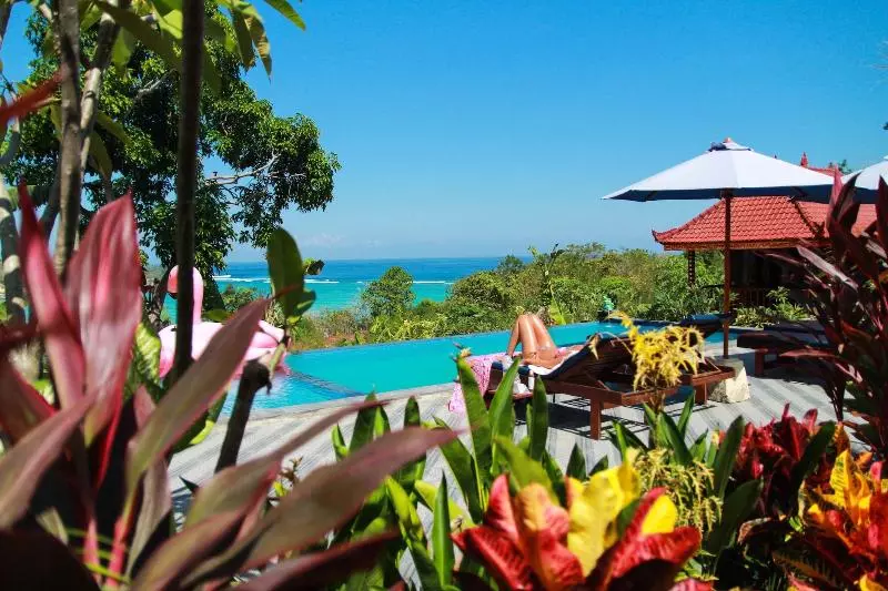 تختخواب و صبحانه Bukit Permata Lembongan