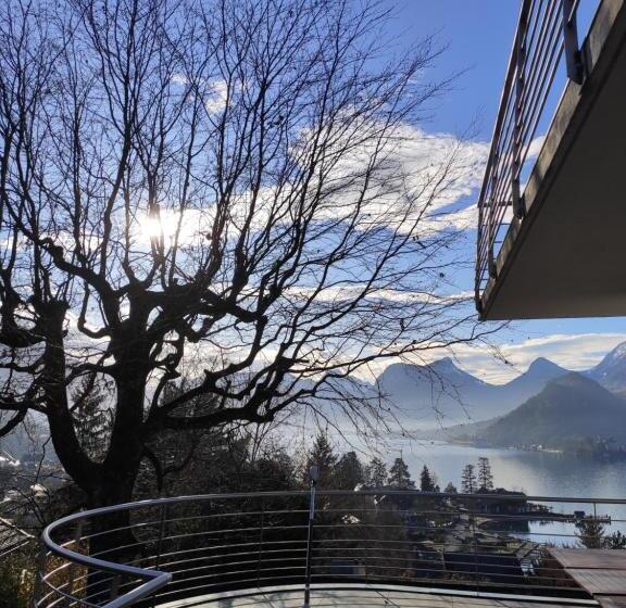 Bed and Breakfast Chalet Christine