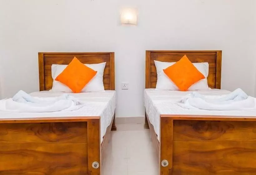 Hotelli Crown Plaza Katunayake