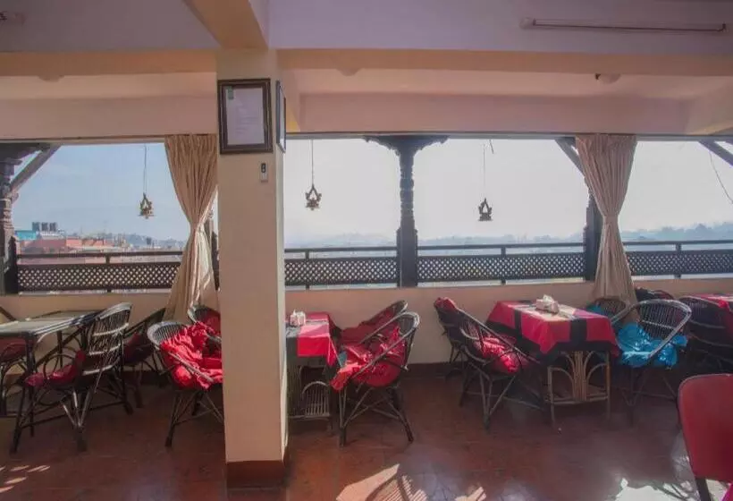 هتل Oyo 258 Heart Of Bhaktapur Guest House