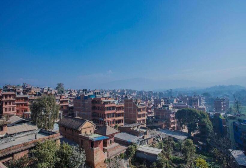 هتل Oyo 258 Heart Of Bhaktapur Guest House