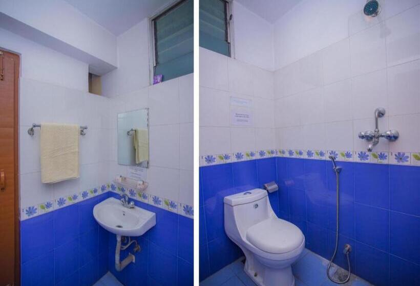 هتل Oyo 258 Heart Of Bhaktapur Guest House