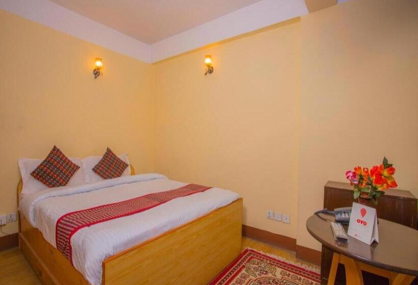هتل Oyo 258 Heart Of Bhaktapur Guest House