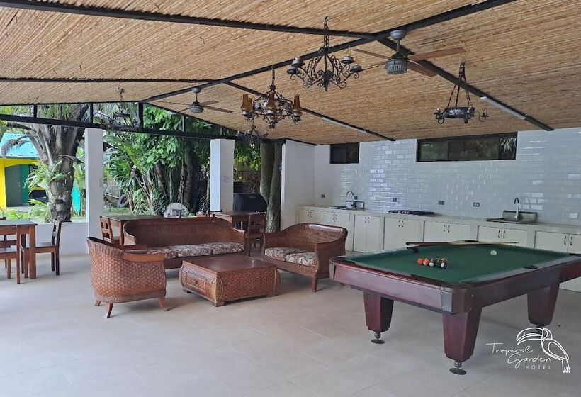 هتل Tropical Garden